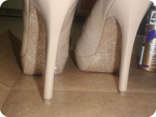 heels with glitter bottom
